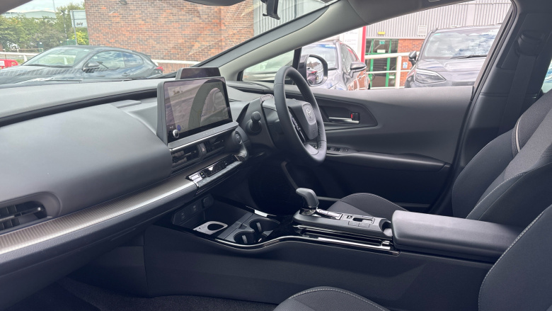 Toyota Prius 2.0 PHEV Design 5dr CVT Hatchback